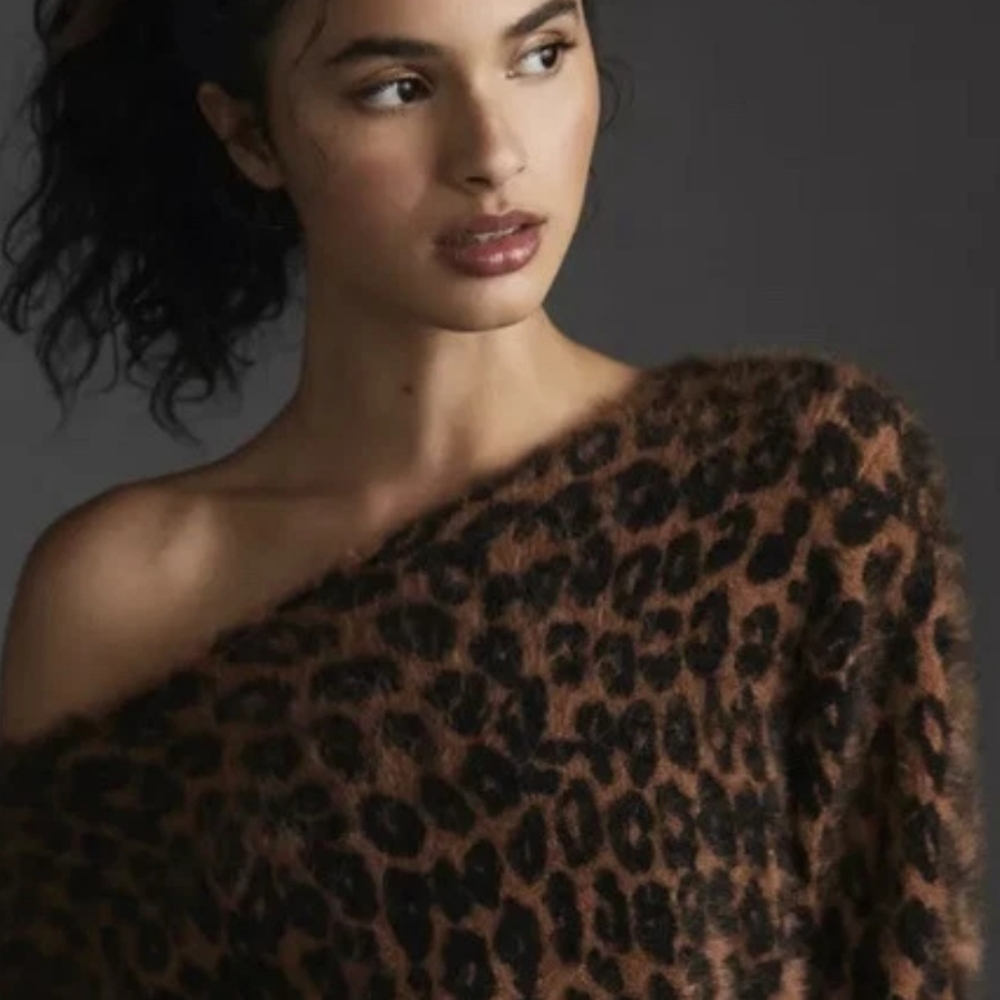 PILCRO x ANTHROPOLOGIE Leopard Print Eyelash Cropped Drapey Sweater Small - Picture 11 of 11